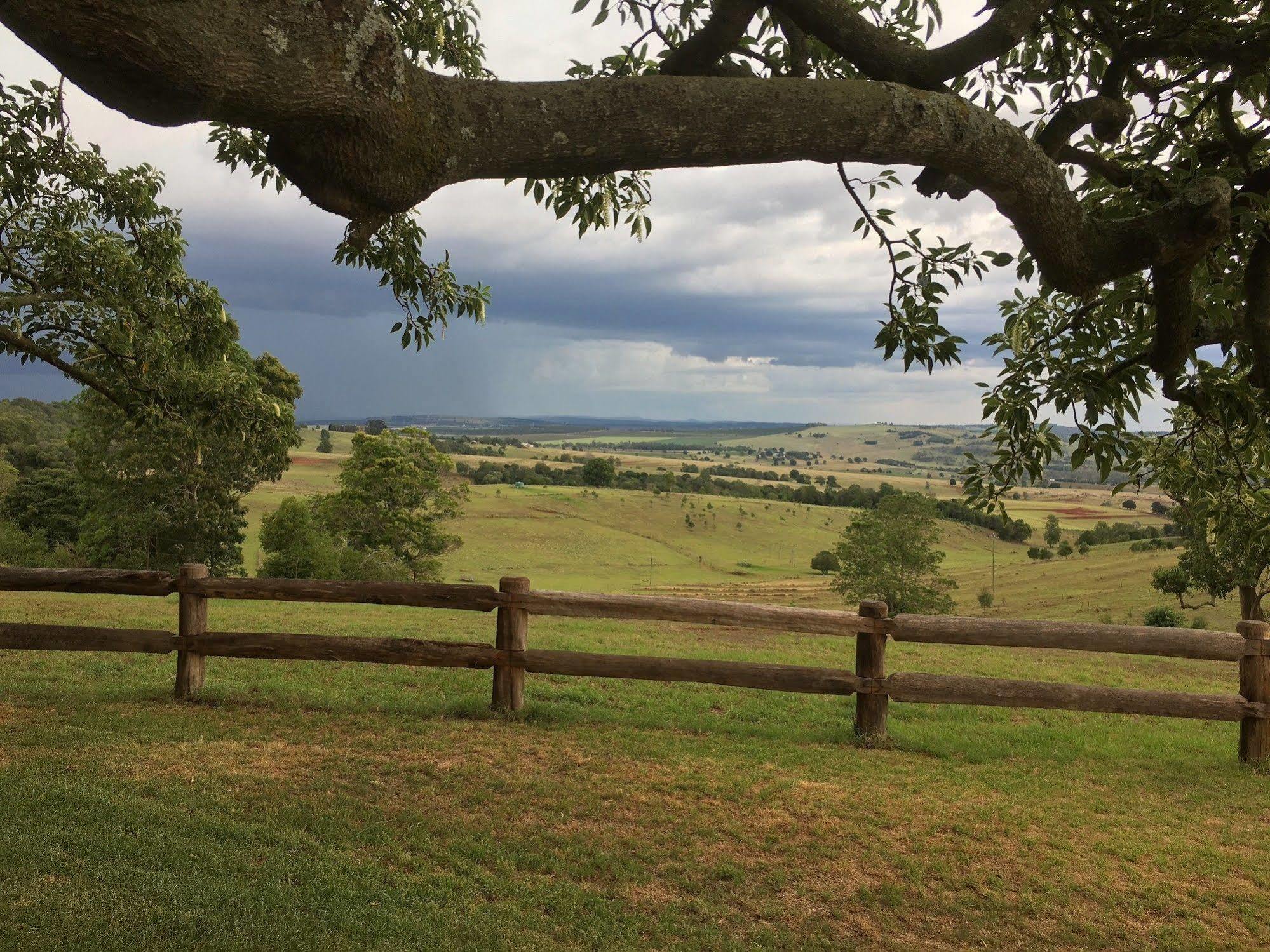 Hillview Cottages Kingaroy Dış mekan fotoğraf